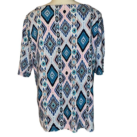 Chicos Top Women’s Size 1 US 8 Short Sleeve Tee Shirt Aztec Cotton - Picture 2 of 7